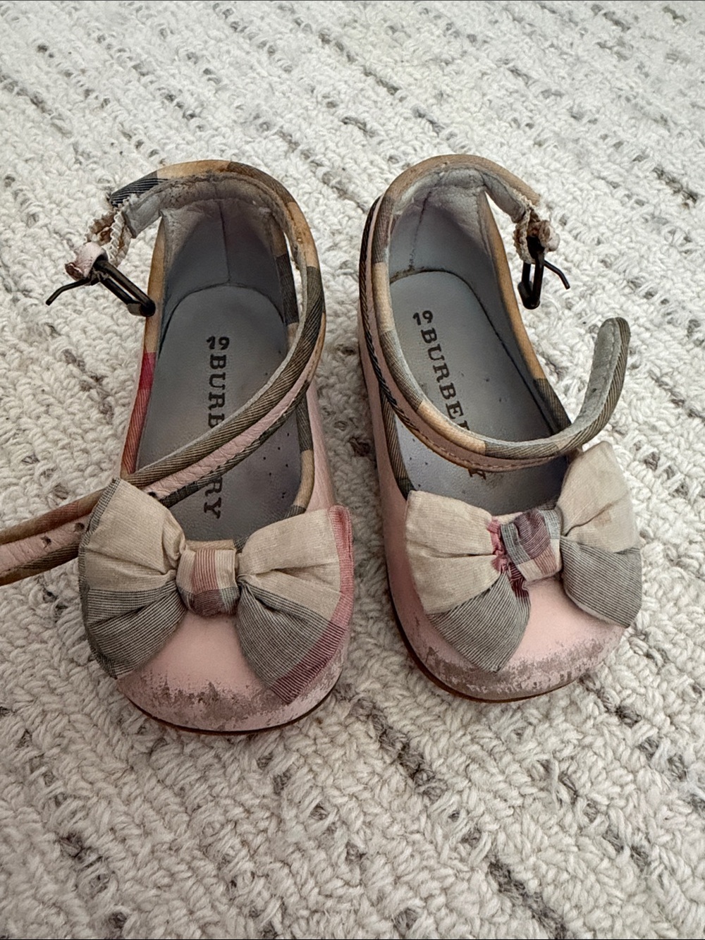 Burberry Pink Girls' Bow Mary Jane Shoes